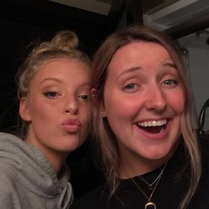 Meet your Posher, Hannah